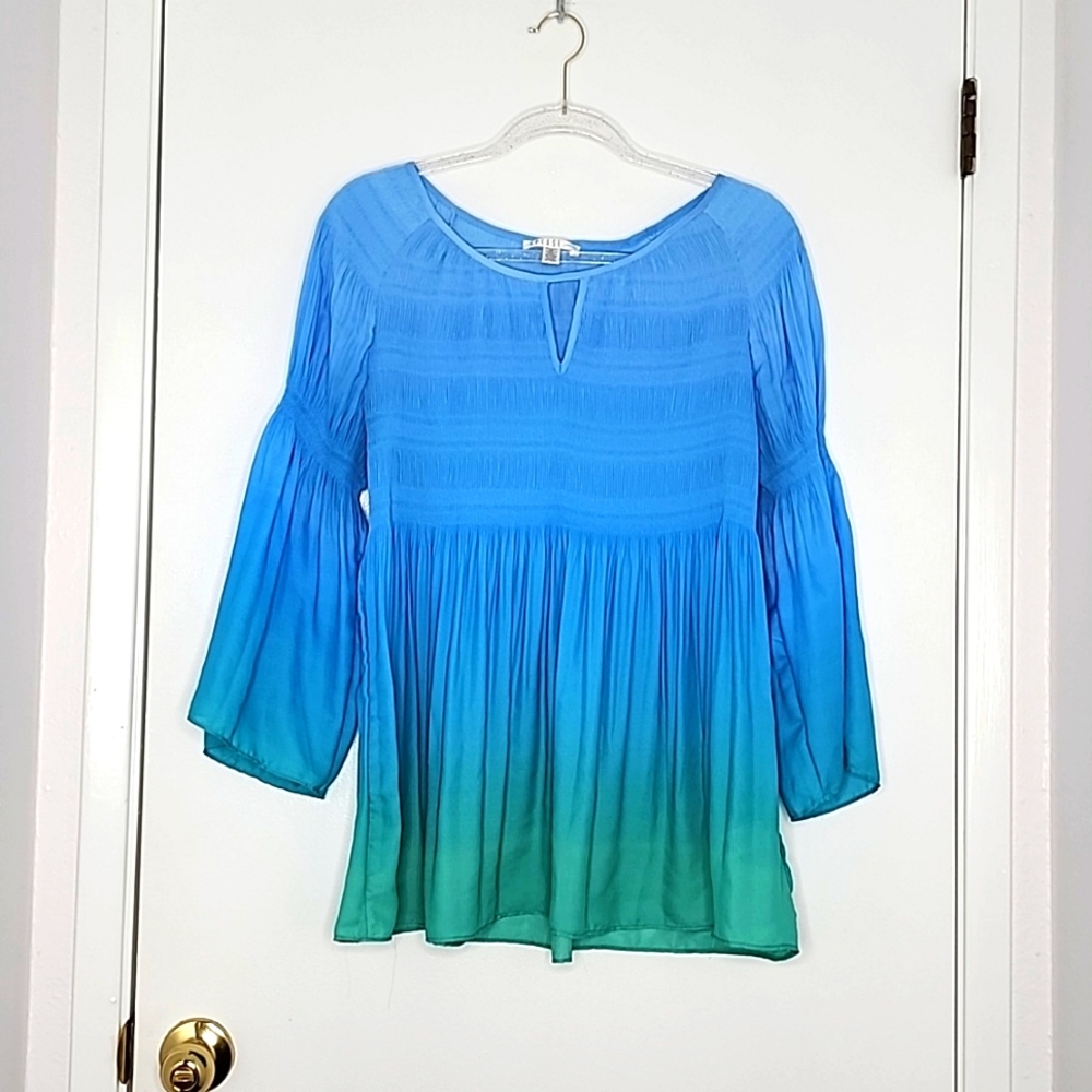 Spense aquamarine degrade ombre top